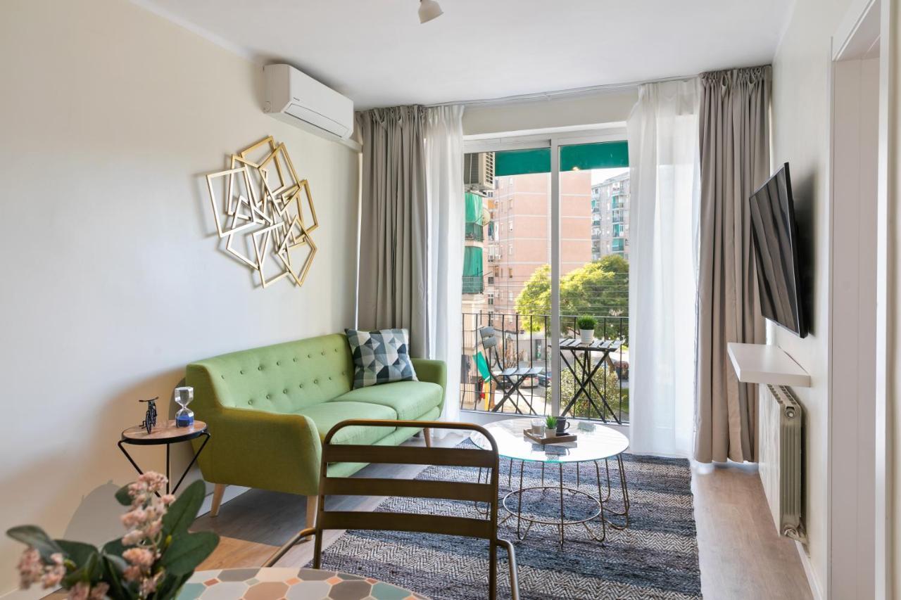 Tendency Apartments Forum 4 산트 아드리아 데 베소스 외부 사진