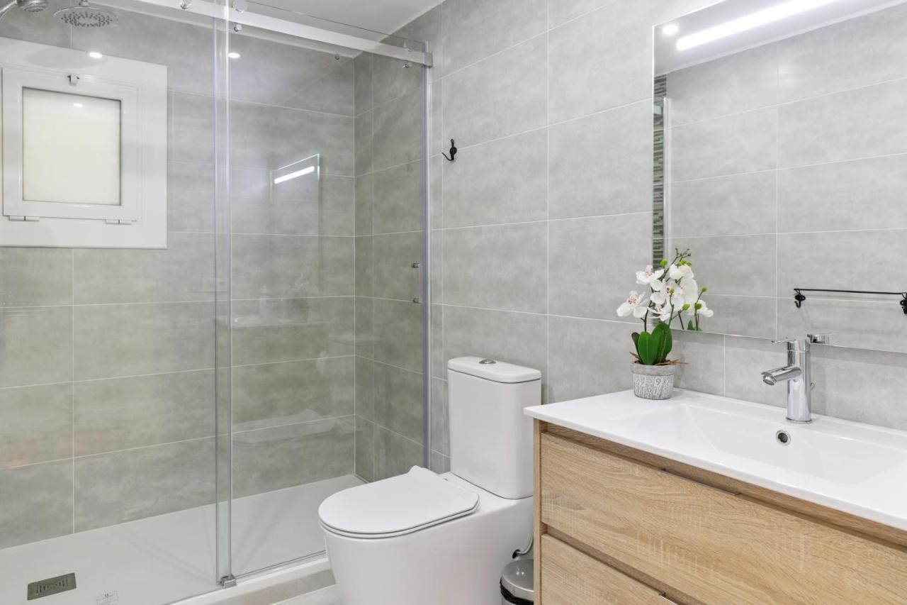 Tendency Apartments Forum 4 산트 아드리아 데 베소스 외부 사진